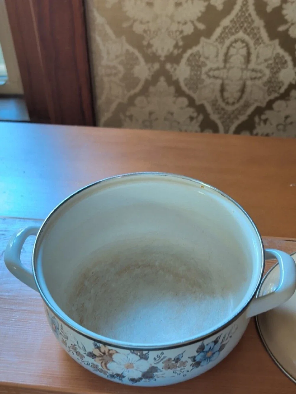 vintage Crowning Enamel stock pot 70s 